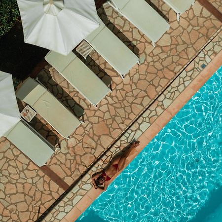 Dracos Hotel Parga Exterior photo